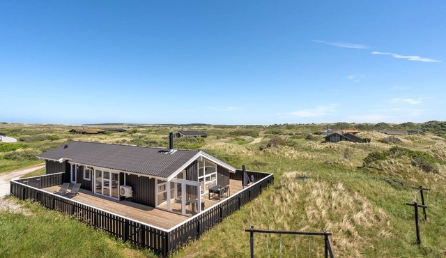 "Randulf" - 450m from the sea by Interhome