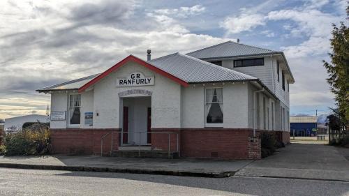 Ranfurly Hostel