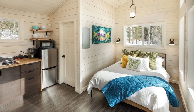 Ranger's Roost Chalet, a luxury, mountain based, dog-friendly retreat for 2.
