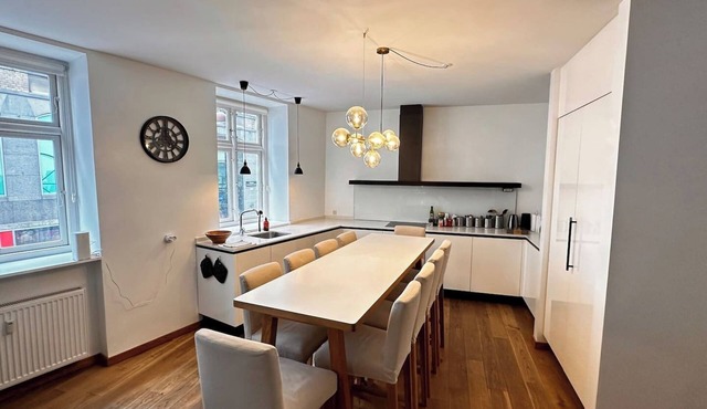 RAP 8 · Main shopping street/RAP 8