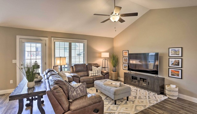 Rapid City Home w/Patio < 5 Mi to Downtown!