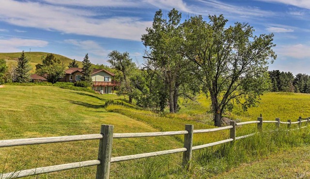 Rapid City Vacation Home w/Wraparound Deck!