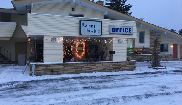 Rapids Inn and Suites