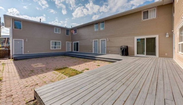 *Rare* 3 BR - OnRoute to Banff