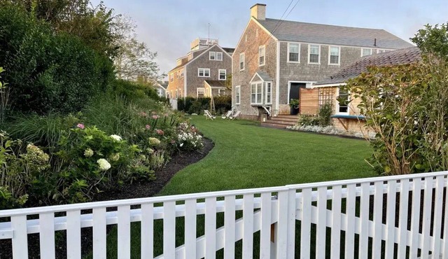 Rare 6 bedroom rental property in Brant Point