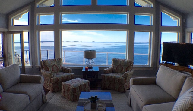 Rare August 23-30th week available! Enjoy panoramic ocean views, near Camden