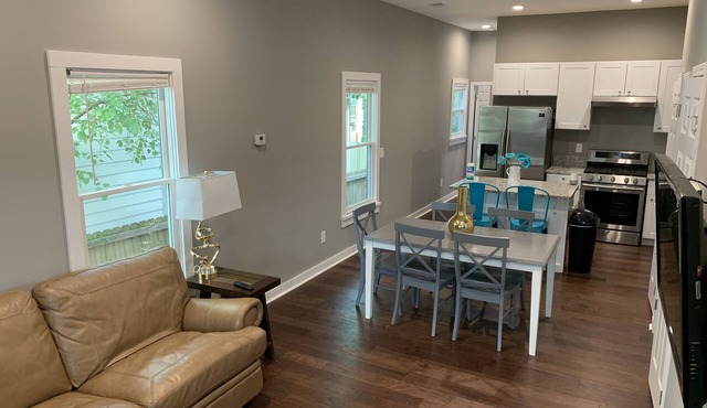 Rare Find! 6 Bedroom Duplex, Close to Downtown!