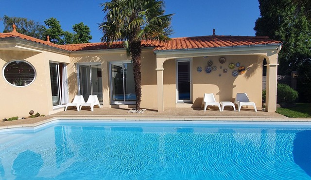 *RARE* Gîte 3 pers. #Private pool #Barn #Cholet #Oriental Park #Puy du Fou