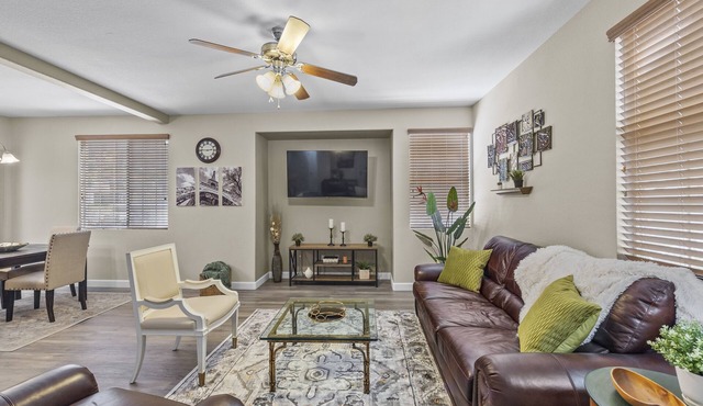 RARE GATED Summerlin Luxury Tuscan 2 Bed/2 Bath Condo