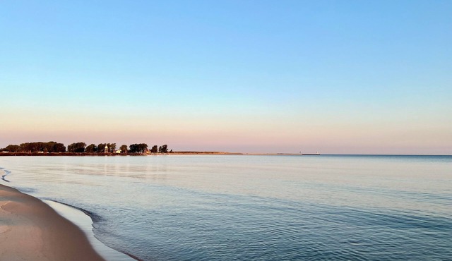 Rare Lake Superior Beachfront 5 Acres, Relaxing and Scenic Getaway, Dual Living