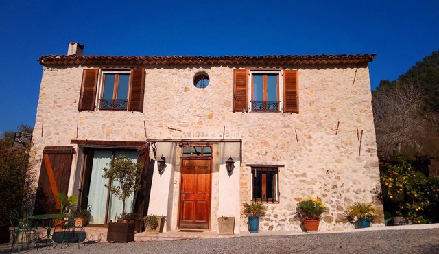 RARE PROVENTIAL HOUSE next to NIZZA VILLEFRANCHE Garden SwimBad Beaches