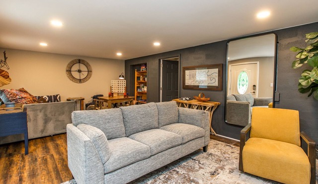 Rare scenic KY River home with private boat ramp