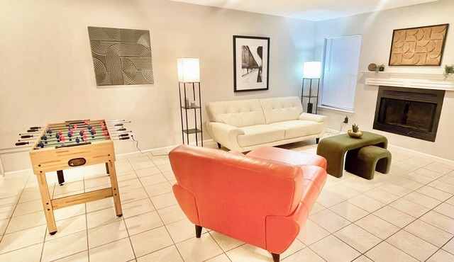Rare to find 2 bedrooms 2 bathrooms King & 2 Twins