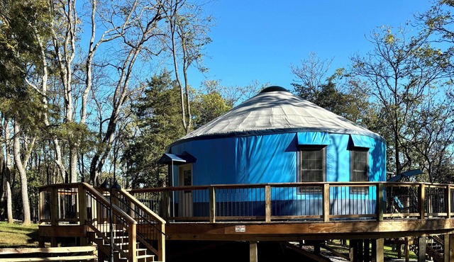 Rascally Rabbit Yurt - Shenandoah VA - Hot tub, wood burning fireplace, wifi