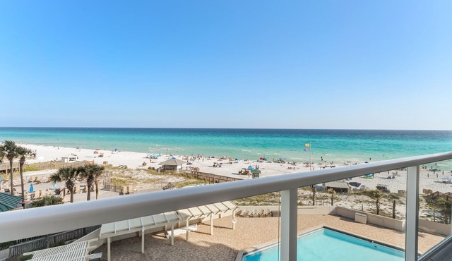 Rate Reduced! Updated Beachfront 1BR w/Dazzling Gulf View! Pool, Tram, Gym.