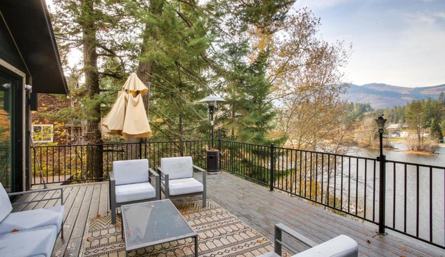 Rathdrum Lake House with Boat Dock!