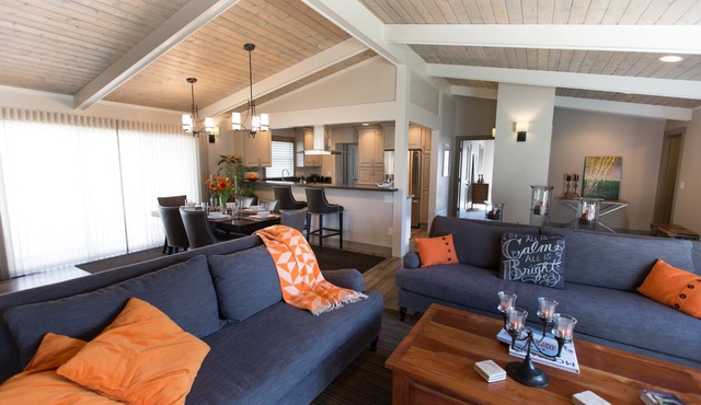 Rattlesnake Paradise , 5 min. to hiking & charming downtown. Quiet neighborhood.