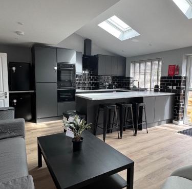 Ravenscourt Rooms by Brabazon Rooms