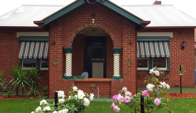 Ravenswood-an iconic Drouin property