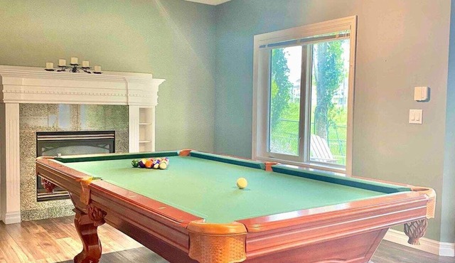 Ravine House, 4000sqf, View, AC,Sleep12+nn