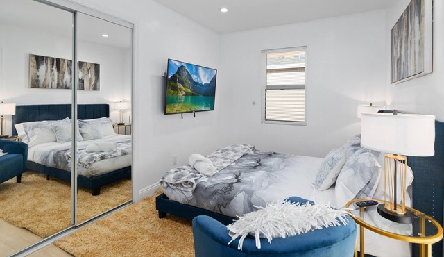 ★RAVISHING 2B1B REVAMPED HOME WITH QUEEN BEDS★