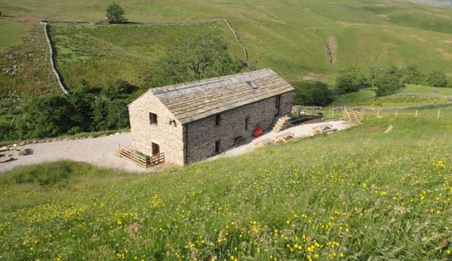 Rawthey Centre - Self-catering accommodation for 16 people