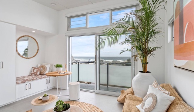 Ray of Sunshine, Wamberal Isyd