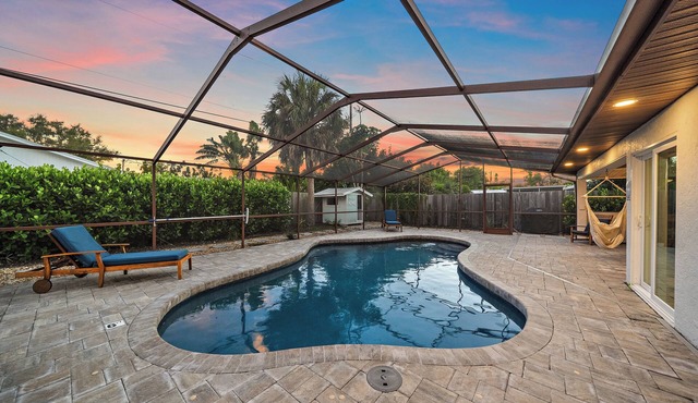 Raya House | Private Heated Pool + Outdoor Shower