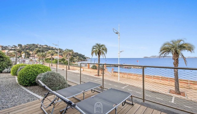 RDJ Villa Antoine 3 étoiles Vue Mer La Garonne WiFi/PK