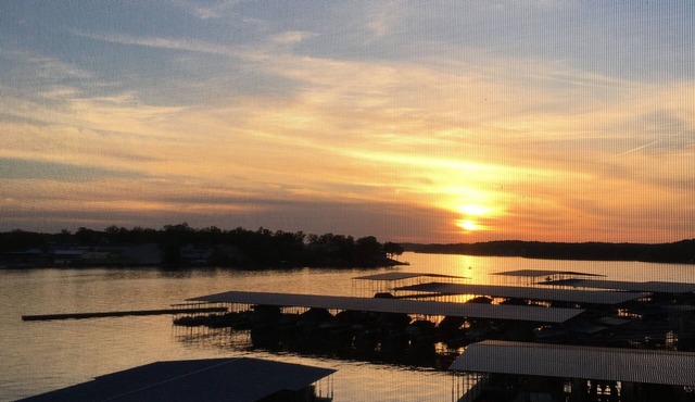 Read 5 Star Reviews! Luxurious upscale Lands End Connecting condo. AmazingVi