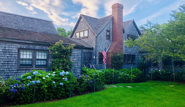 READ! We love INQUIRIES! Please -INQUIRE- first! Spacious, charming and cozy….