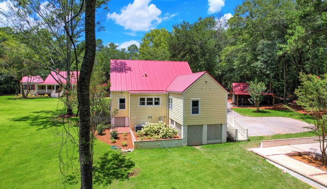 Ready for the Masters! Charming 3-bedroom house with AC, WiFi in welcoming Aiken