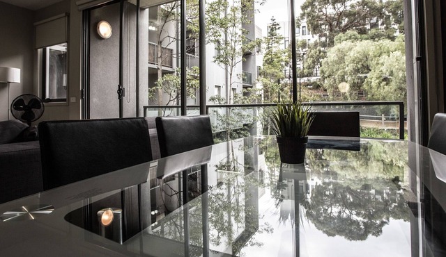 ReadySet Apartments on Altona