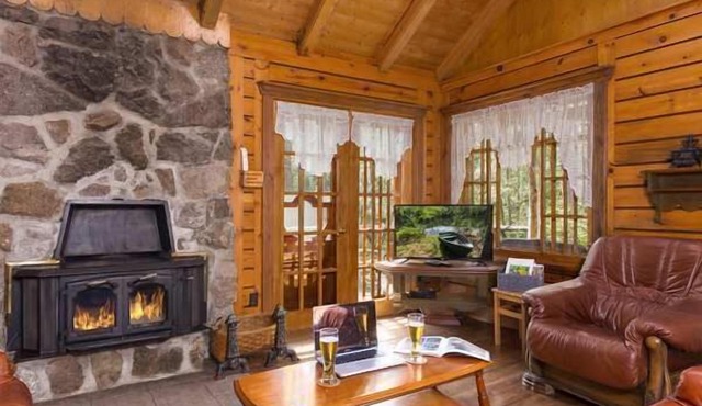 Real cottage with a private lake