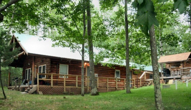 Real log cabin on Eau Claire Lakes Chain near Hayward, WI