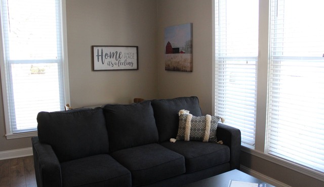 Rebecca's Retreat on Katy Trail in beautiful downtown Pleasant Hill MO