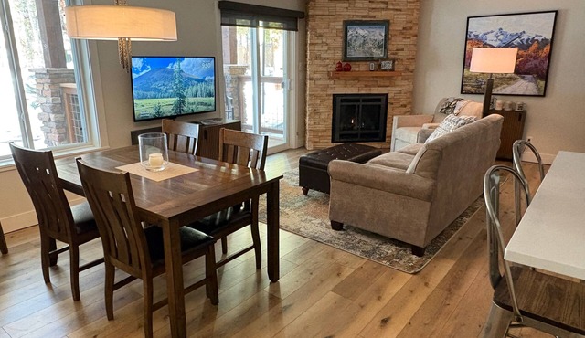 Recently Remodeled - Short Walk to Quick Silver Chair Lift