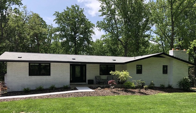 Recently remodeled home located conveniently between Baltimore and Washington