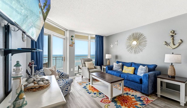 Recently Renovated Oceanfront condo at great resort +Free Attraction Tickets!