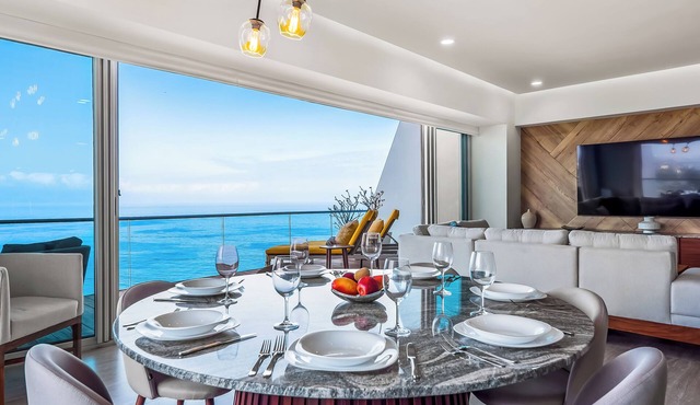 Recently Renovated Luxurious Condo in Puerto Vallartan