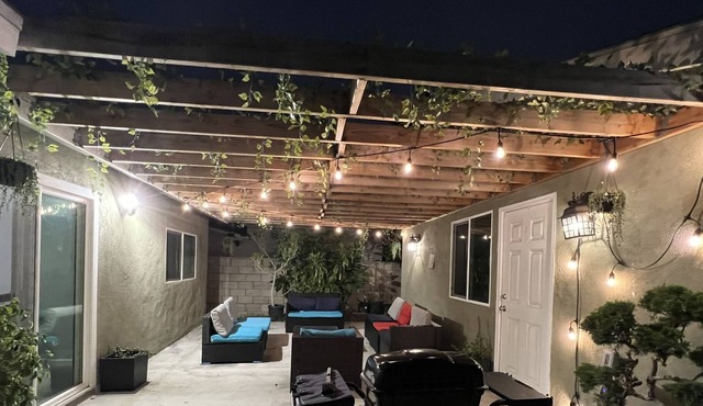 Recently Renovated: 4BR-3BA Oasis Near Disneyland