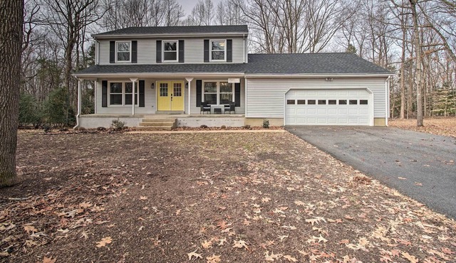 Recently Renovated Family Home w/ Deck & Yard