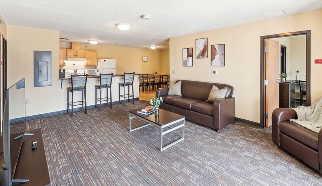 Recharge Right Bright Space with Modern Touches