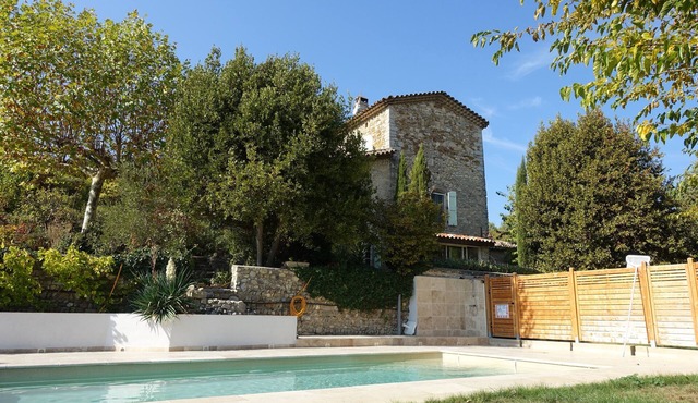 Recharge your batteries on the southern edge of the Cévennes in a typical mas with private pool
