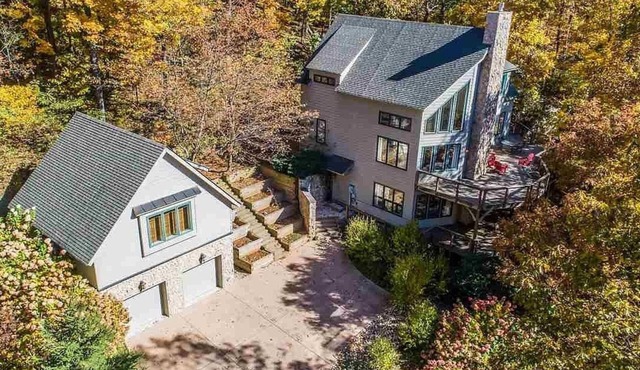 Reconnect with family & friends at our large, private, stylish Wintergreen home