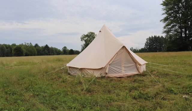 Reconnect with Nature. Enjoy the beaver pond and acres of rolling fields.