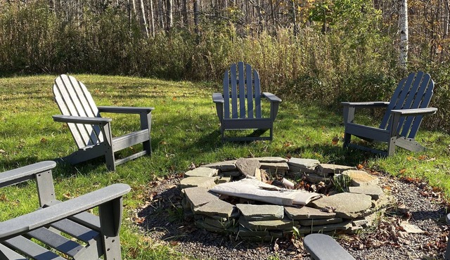 Red Barn Catskills Retreat - Near Hunter & Windham