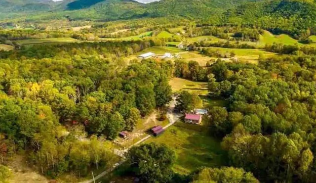 Red Barn Wellness Retreat by Blue Ridge Parkway