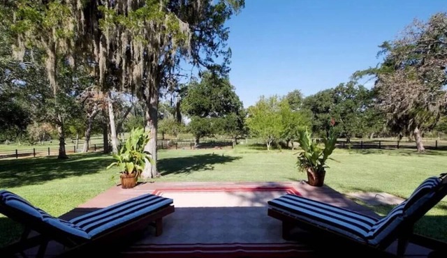 ⭐Red Bird Ranch - 140 acres -close to Roundtop
