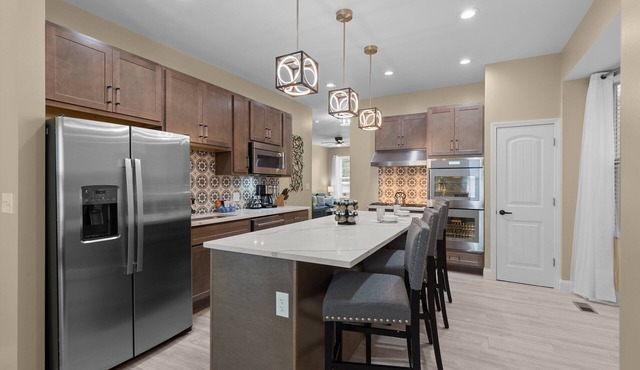 Red Brick Hideaway | JZ Vacation Rentals